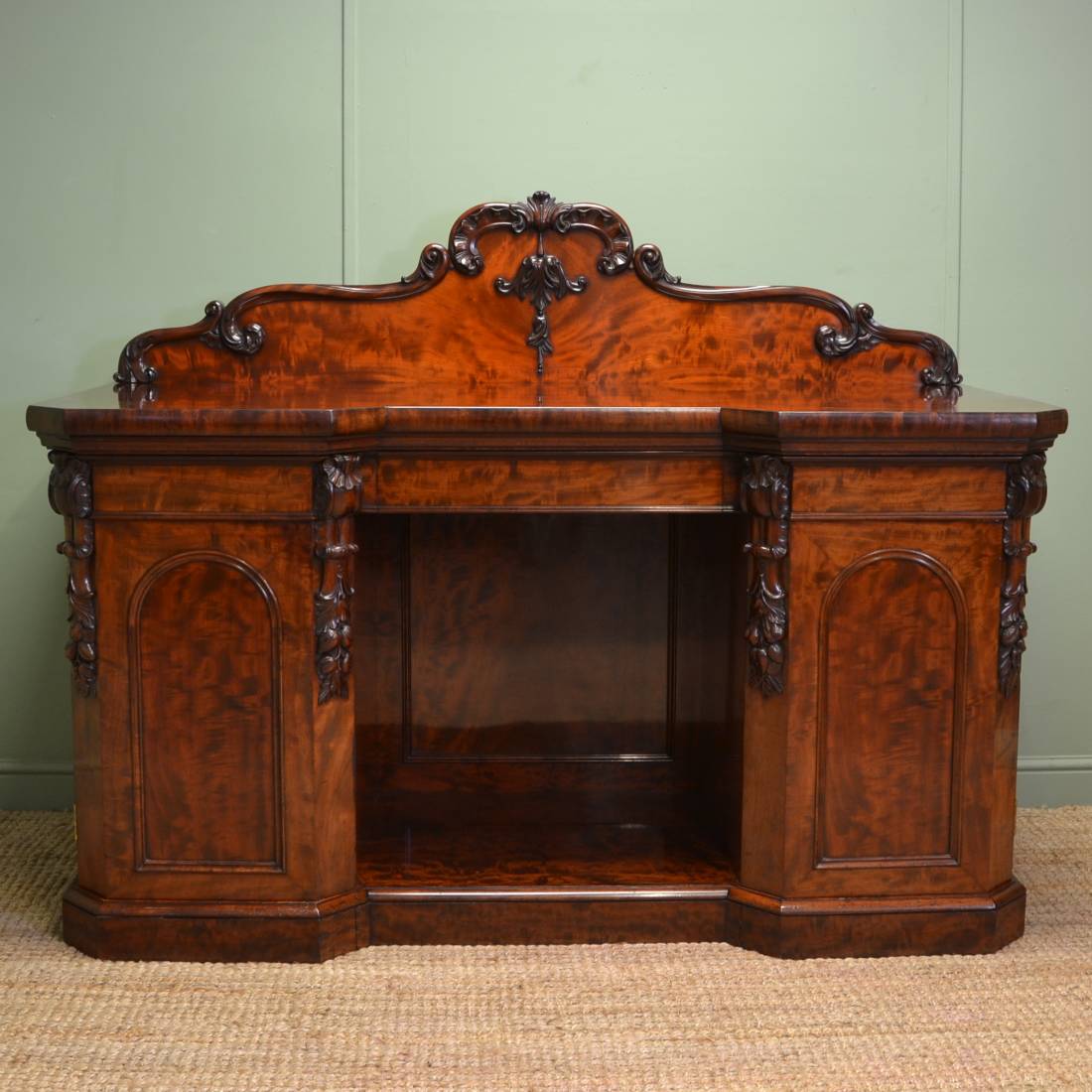 Victorian Mahogany Antique Sideboard / Chiffonier ca 1840