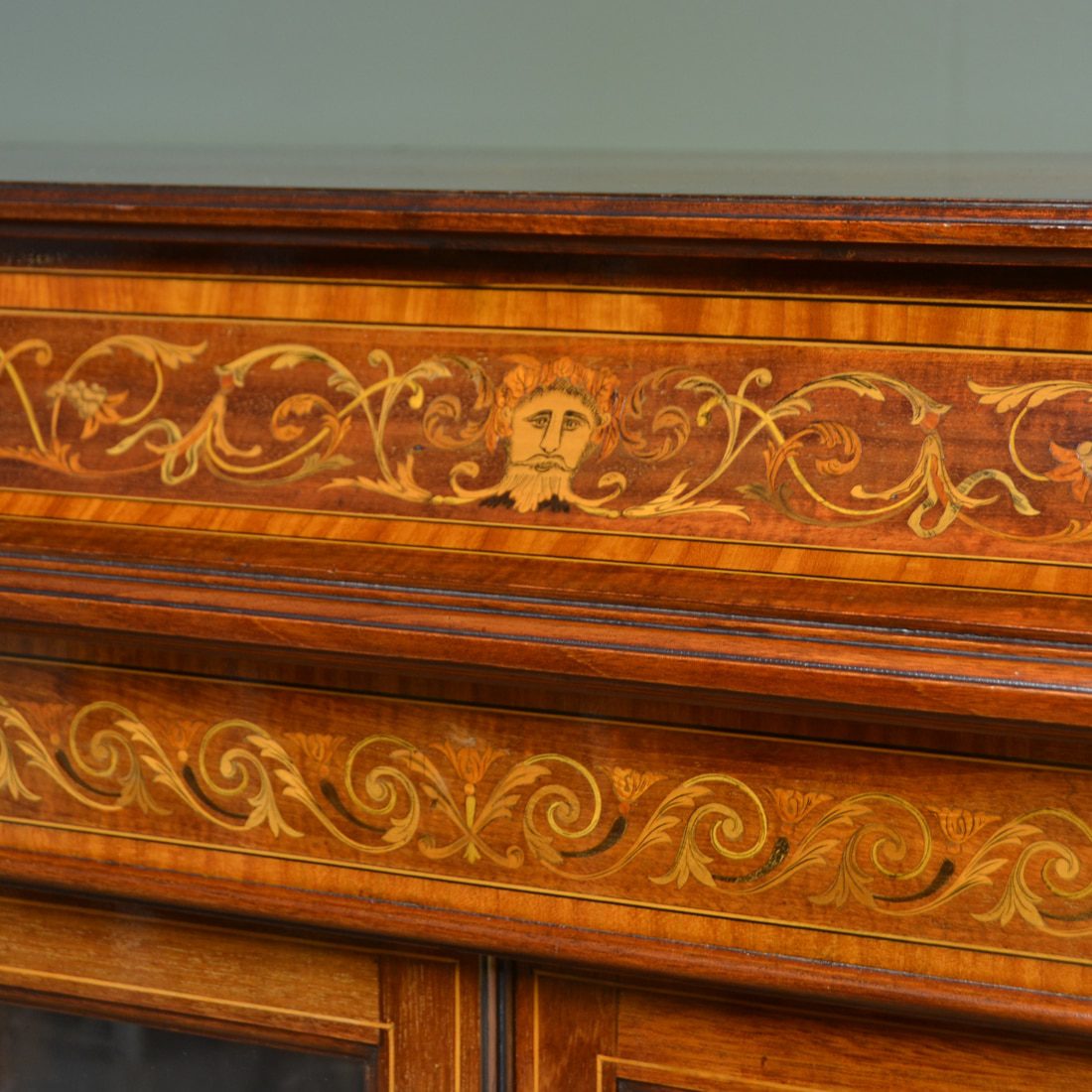 Exhibition Quality inlay details