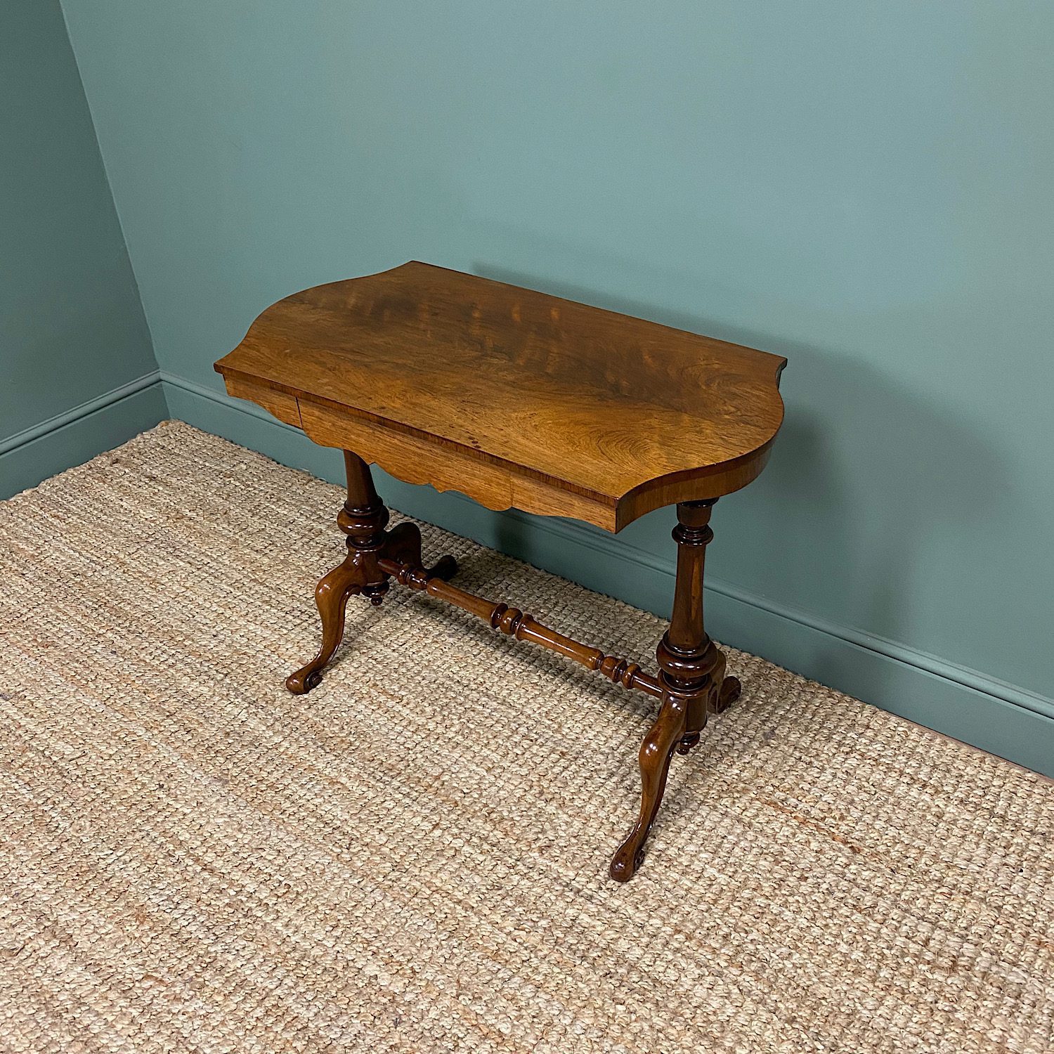 Victorian Rosewood Antique Writing Table 8 Victorian Rosewood Antique Writing Table