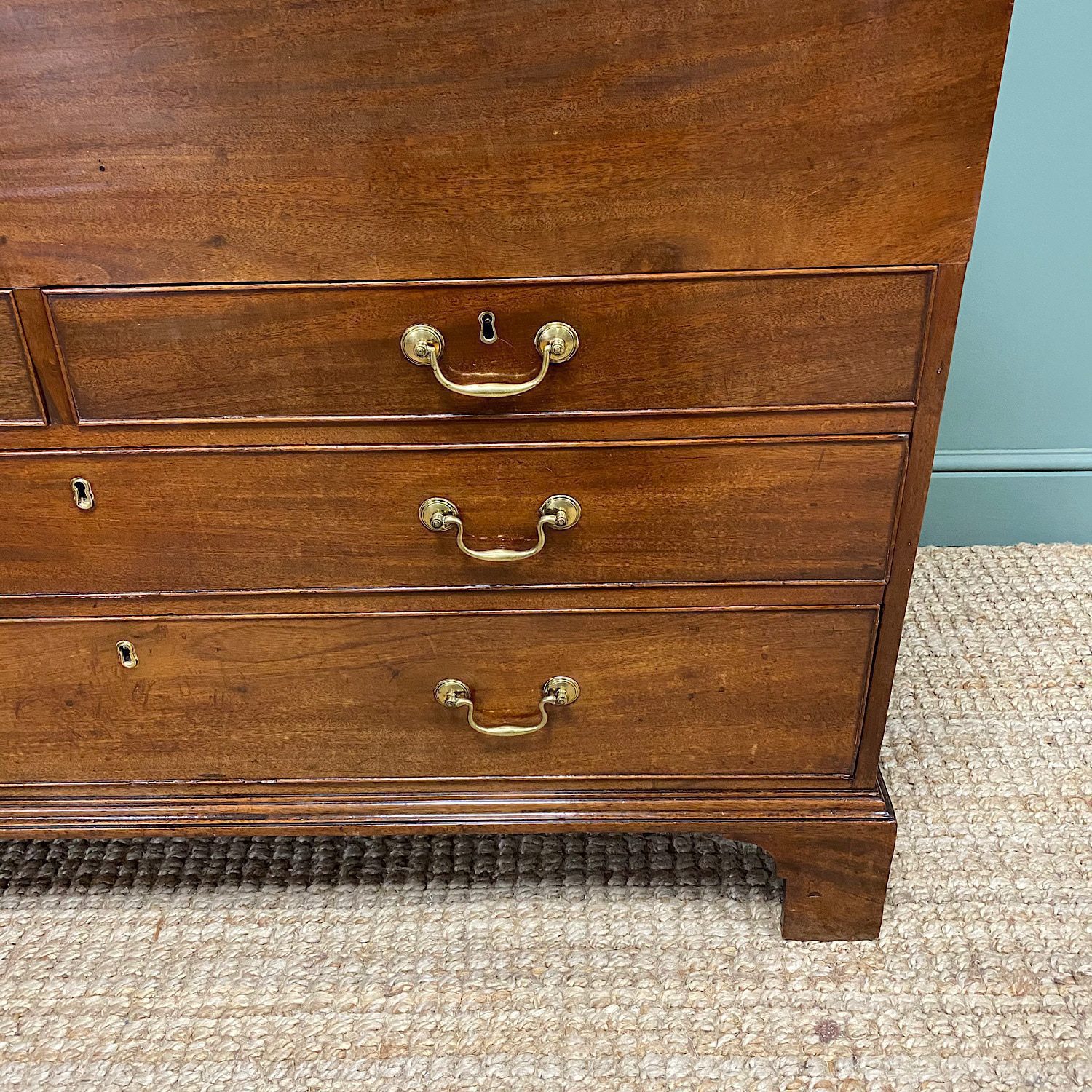 Spectacular Quality Georgian Mahogany Antique Chest 7 Spectacular Quality Georgian Mahogany Antique Chest