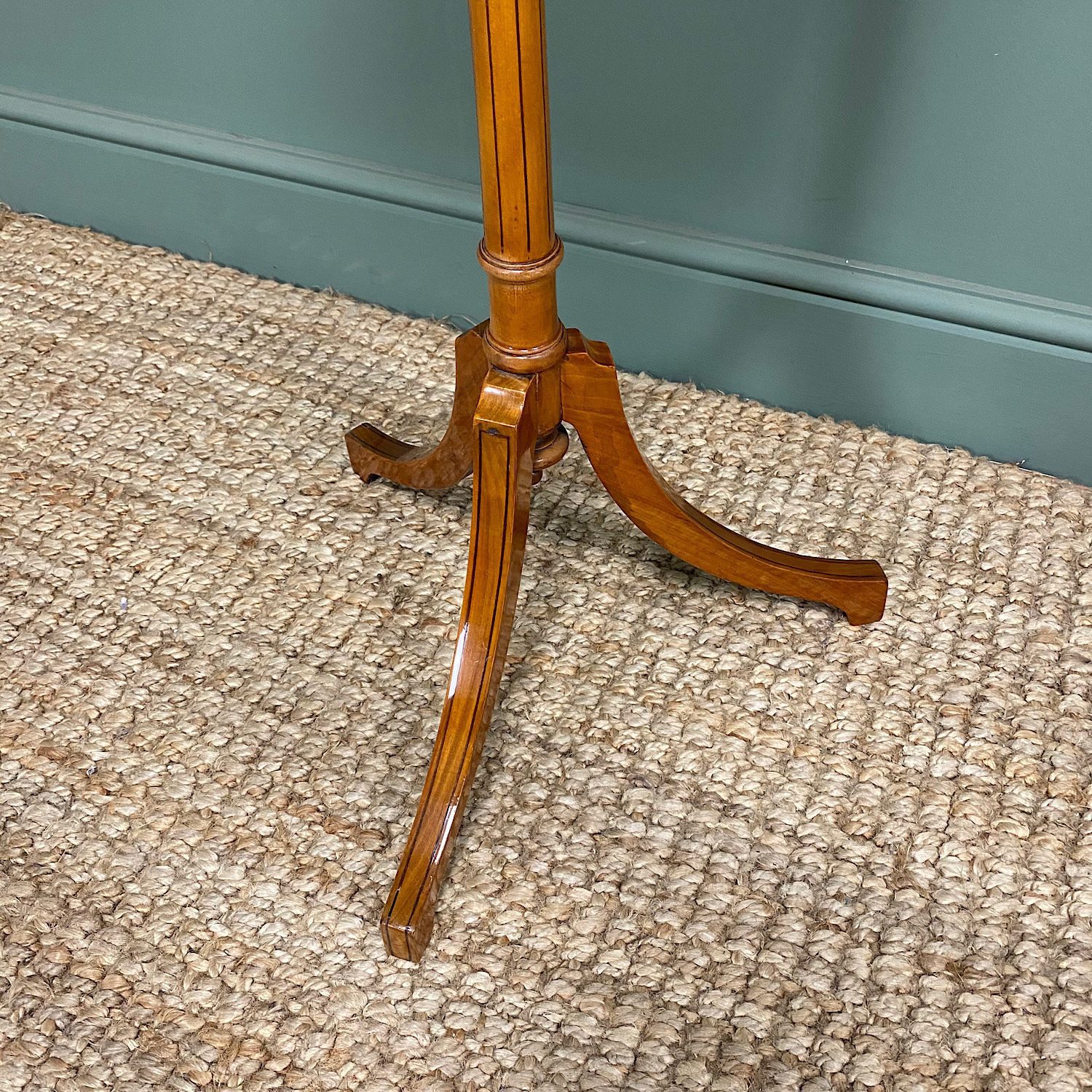 Unusual Satinwood Victorian Jardinière / Side Table 4 Unusual Satinwood Victorian Jardinière / Side Table