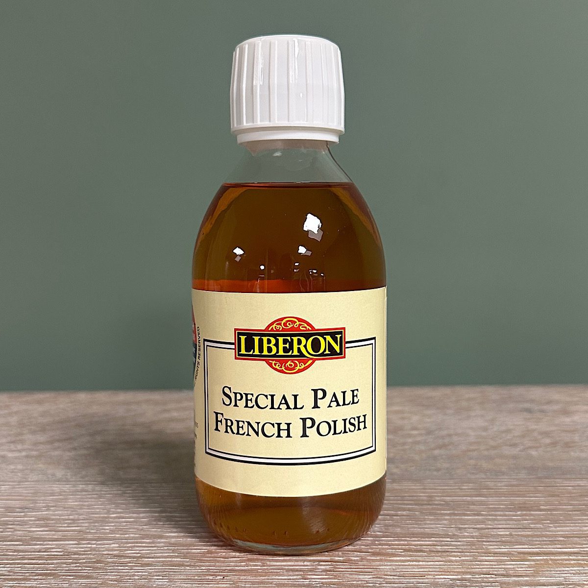 Liberon Pale French Polish - 250ml 4 Liberon Pale French Polish