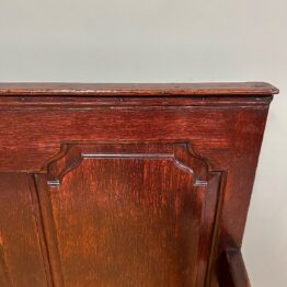 Period Georgian Oak Antique Settle / Bench