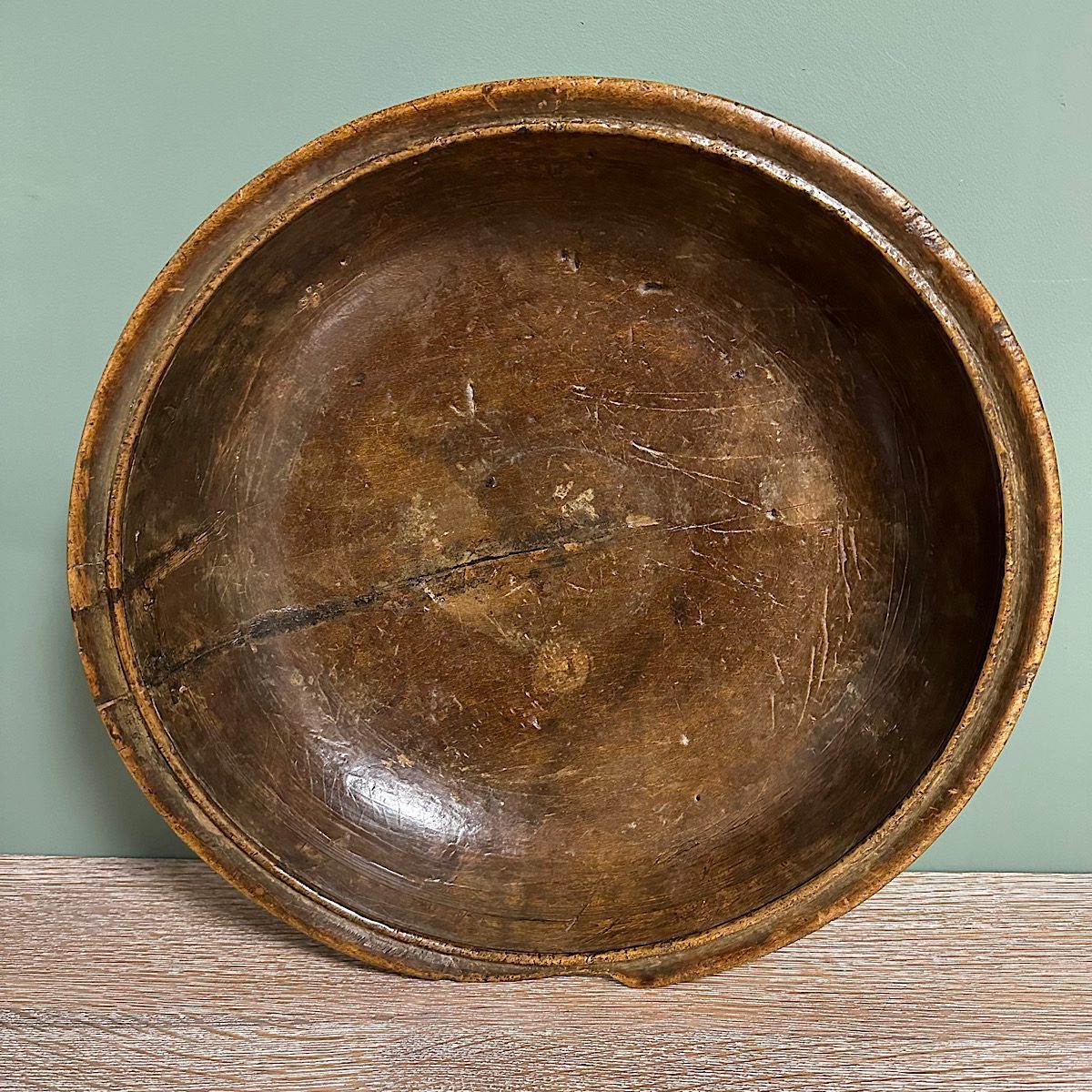 Decorative 19th Century Ring Turned Antique Sycamore Bowl 5 Decorative 19th Century Ring Turned Antique Sycamore Bowl