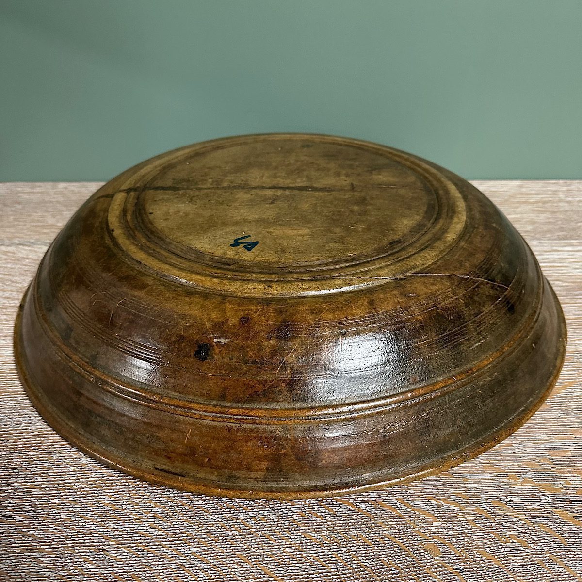 Decorative 19th Century Ring Turned Antique Sycamore Bowl 4 Decorative 19th Century Ring Turned Antique Sycamore Bowl