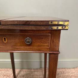Fine 19th Century Mahogany Antique Patience Table