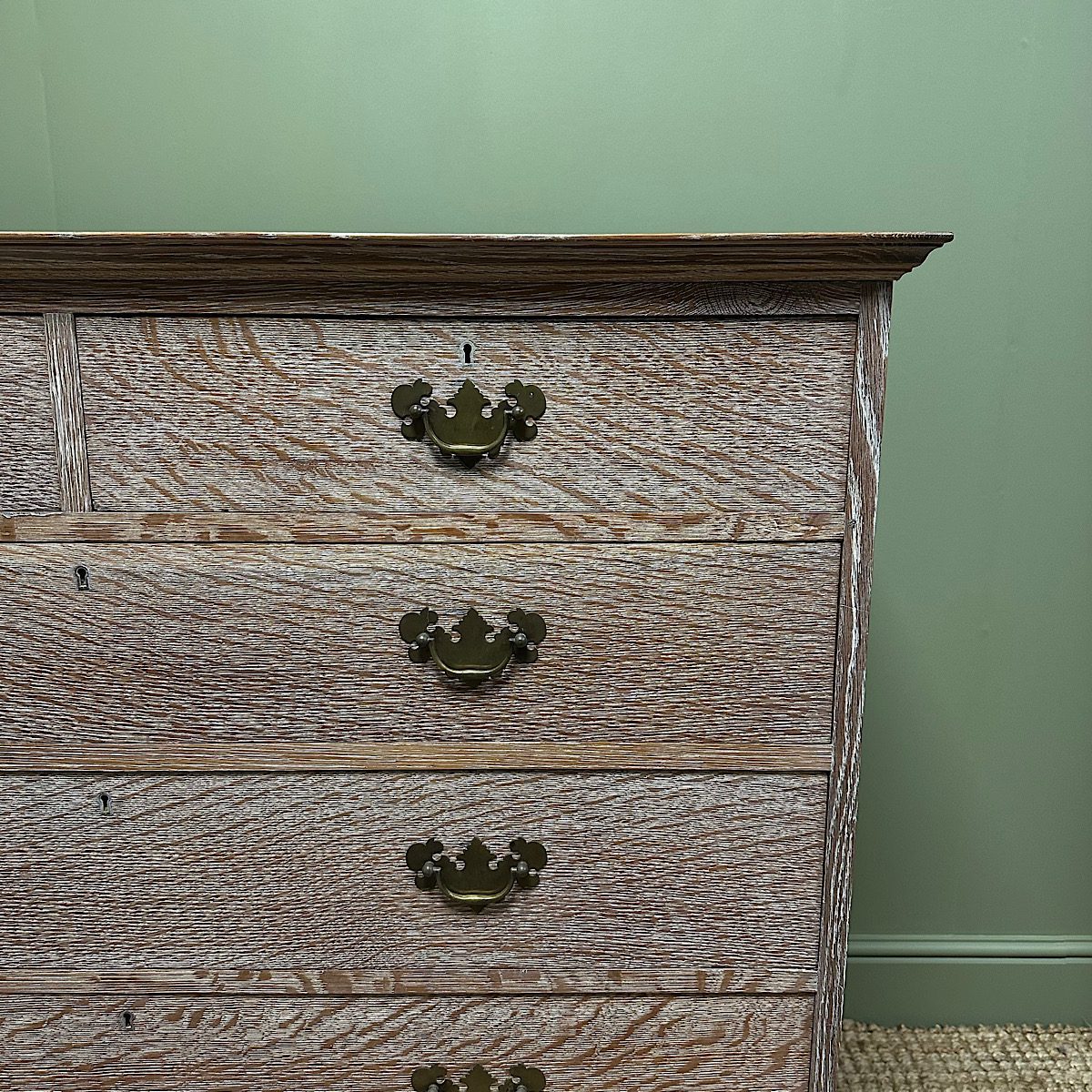 Superb Quality Antique Limed Oak Chest of Drawers 6 Superb Quality Antique Limed Oak Chest of Drawers