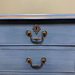 Decorative George III Antique Chest of Drawers