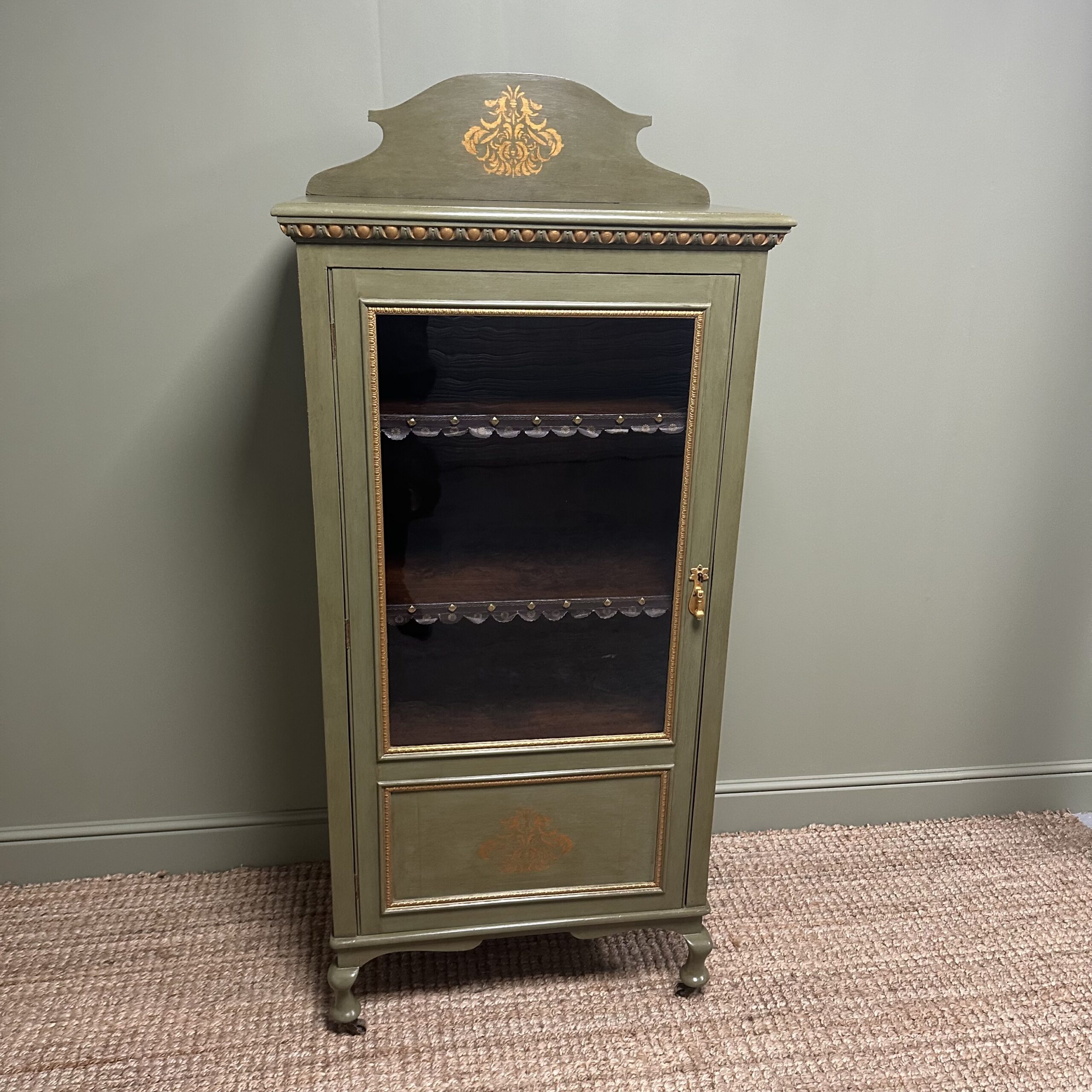 Elegant Edwardian Antique Painted Cabinet 3 Elegant Edwardian Antique Painted Cabinet