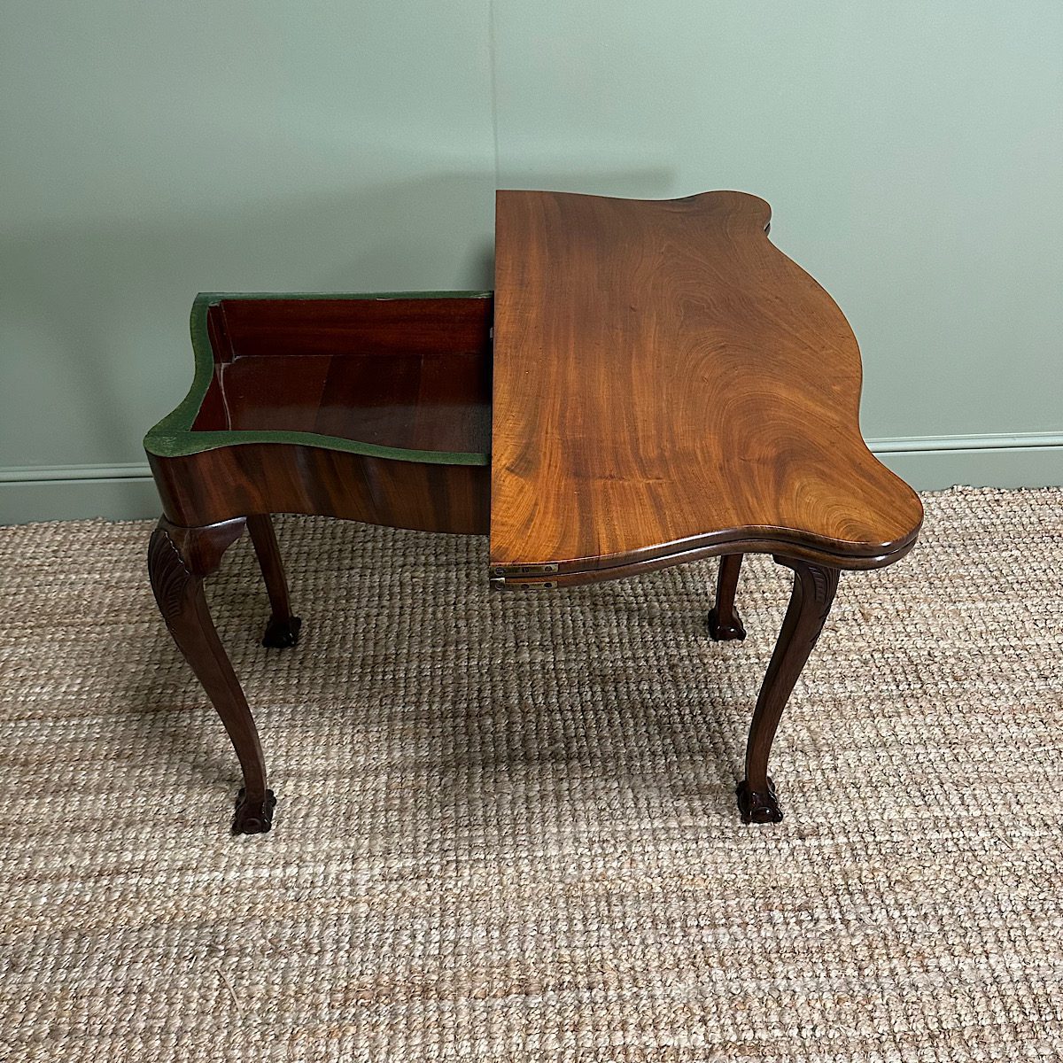 Stunning Victorian Mahogany Antique Games Table 4 Stunning Victorian Mahogany Antique Games Table