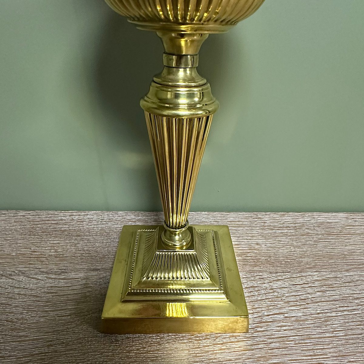 Spectacular 19th Century Brass Antique Oil Lamp 7 Spectacular 19th Century Brass Antique Oil Lamp