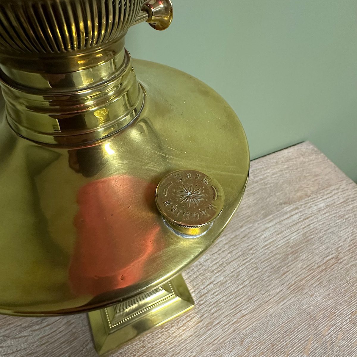 Spectacular 19th Century Brass Antique Oil Lamp 4 Spectacular 19th Century Brass Antique Oil Lamp