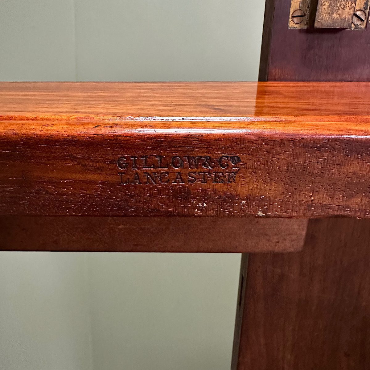 Quality Antique Mahogany Dining Table by Gillows of Lancaster 5 Quality Antique Mahogany Dining Table by Gillows of Lancaster