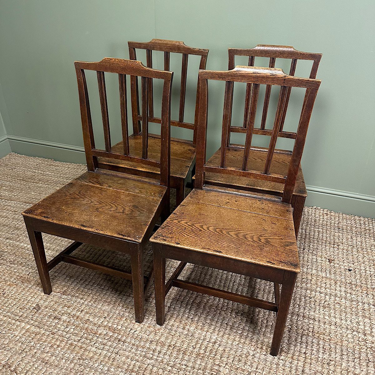 Country House Oak Set of 4 Antique Chairs 1 Country House Oak Set of 4 Antique Chairs