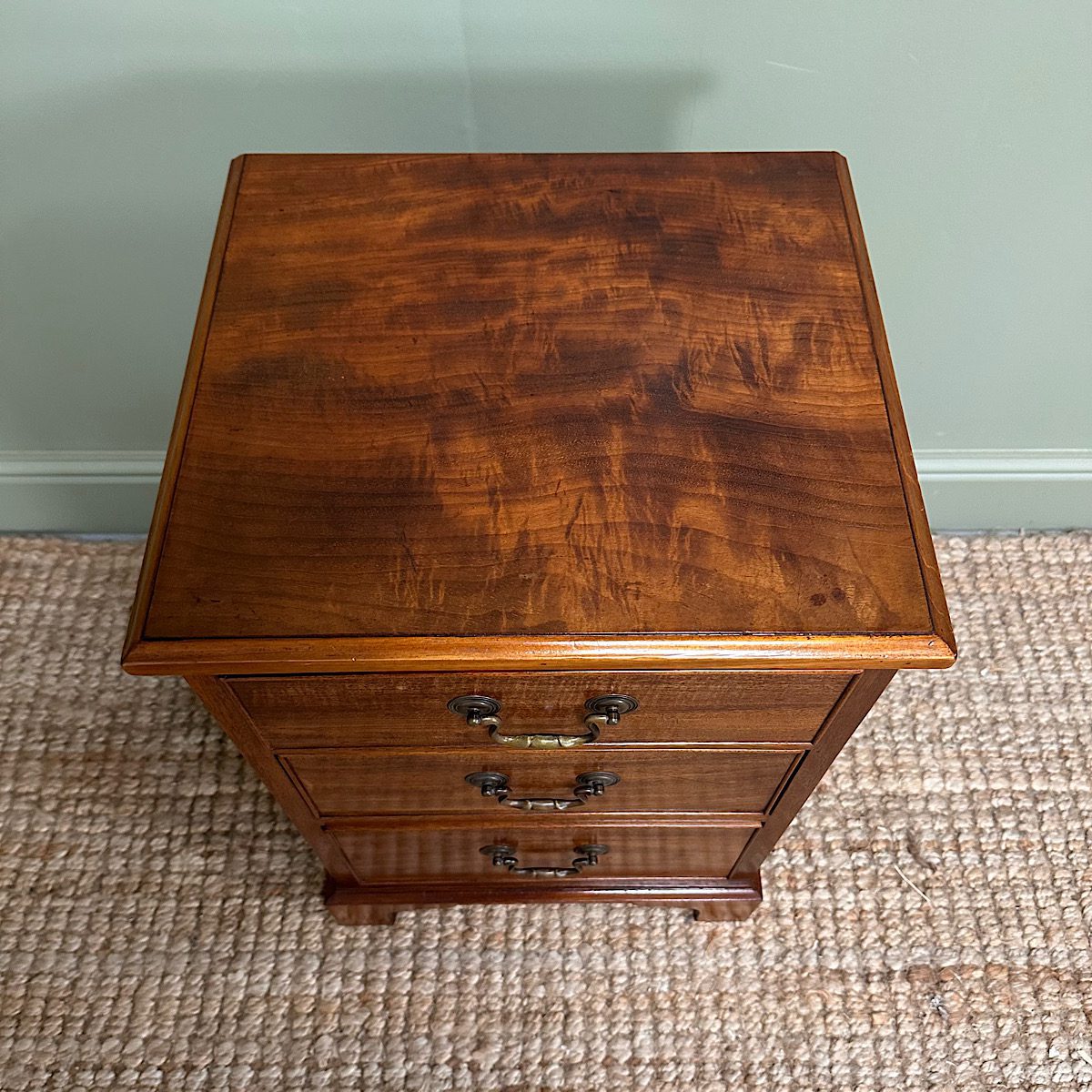 Stunning Small Antique Chest of Drawers 6 Stunning Small Antique Chest of Drawers