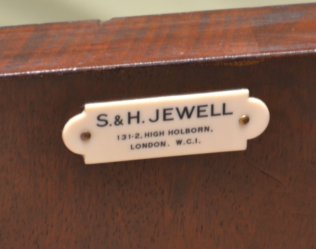 English Cabinet Makers - A to Z. 80 S & H Jewell