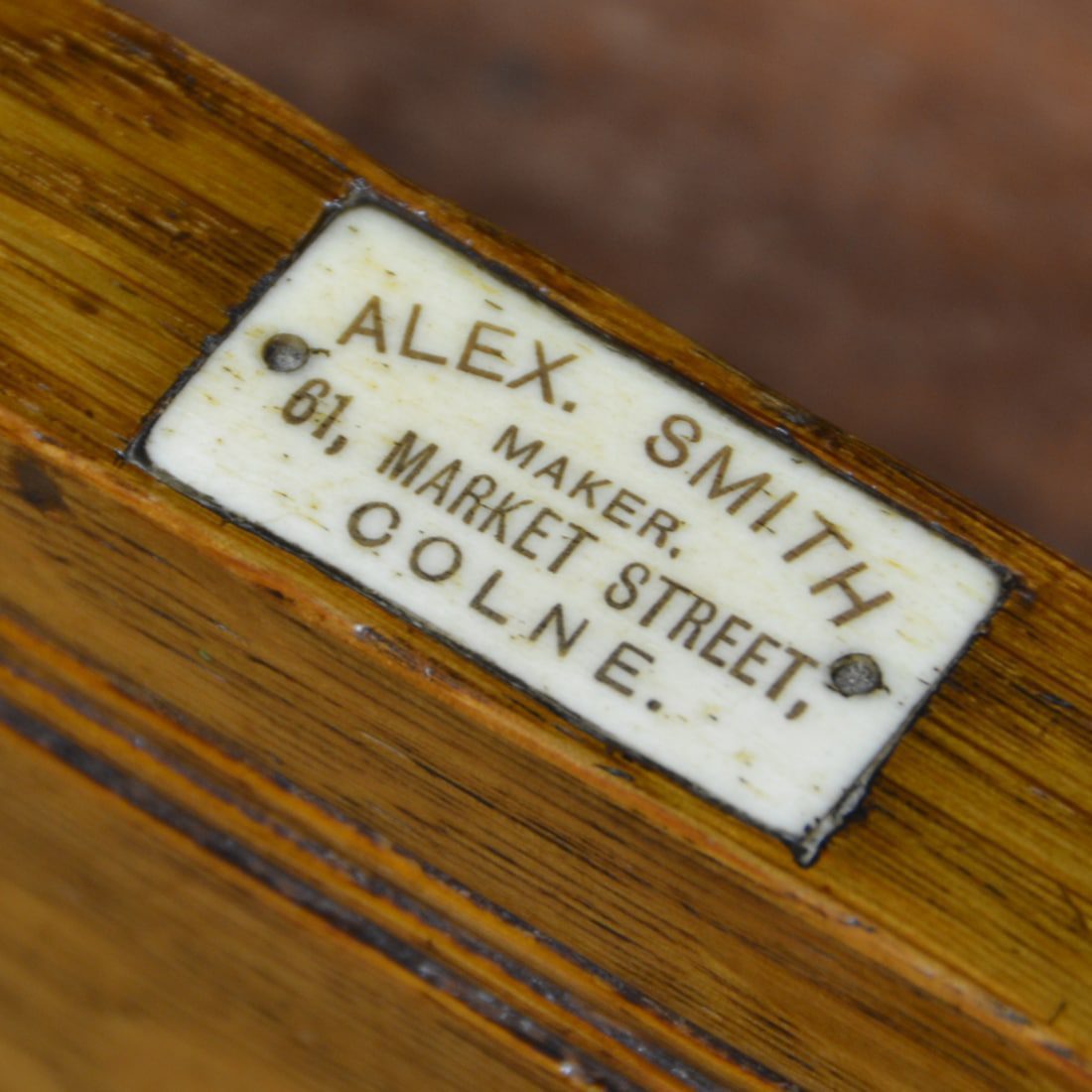 English Cabinet Makers - A to Z. 4 Alex Smith