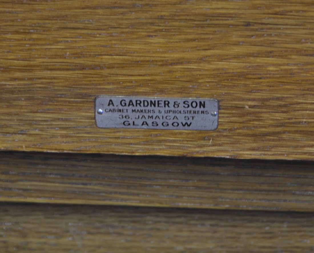 High Quality Edwardian Oak Gardner & Son Antique Bench
