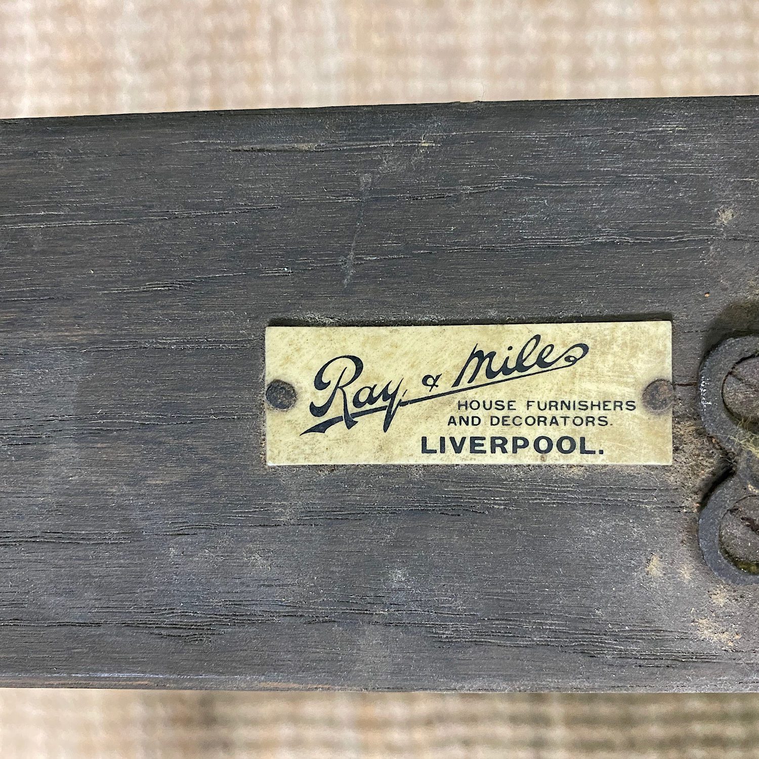 English Cabinet Makers - A to Z. 67 Ray and Miles